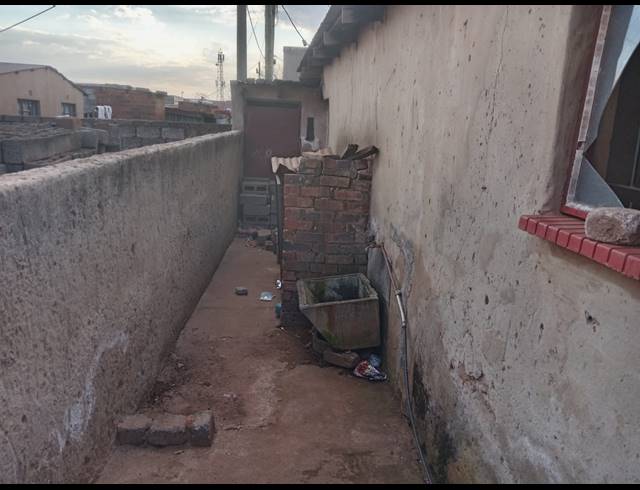 1 BEDROOM HOUSE FOR SALE IN KATLEHONG SOUTH